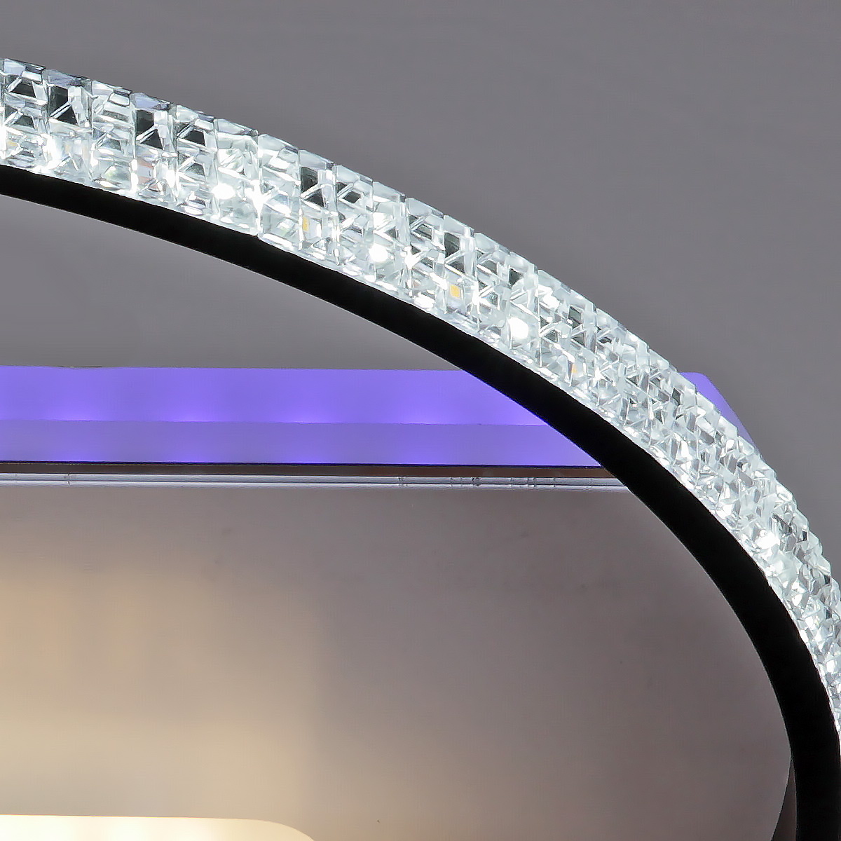 Потолочная люстра Reluce 07125-0.3-500