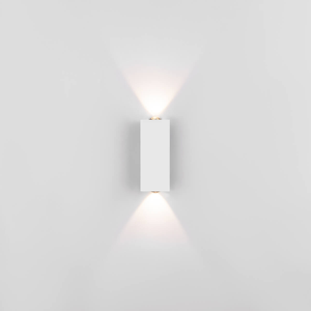 Настенный светодиодный светильник Elektrostandard Petite 4690389176814