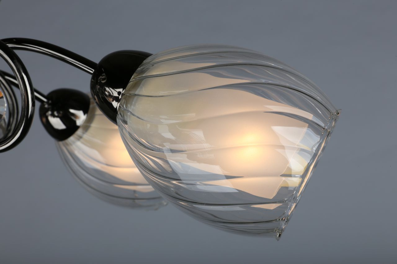 Потолочная люстра Omnilux OML-31607-05