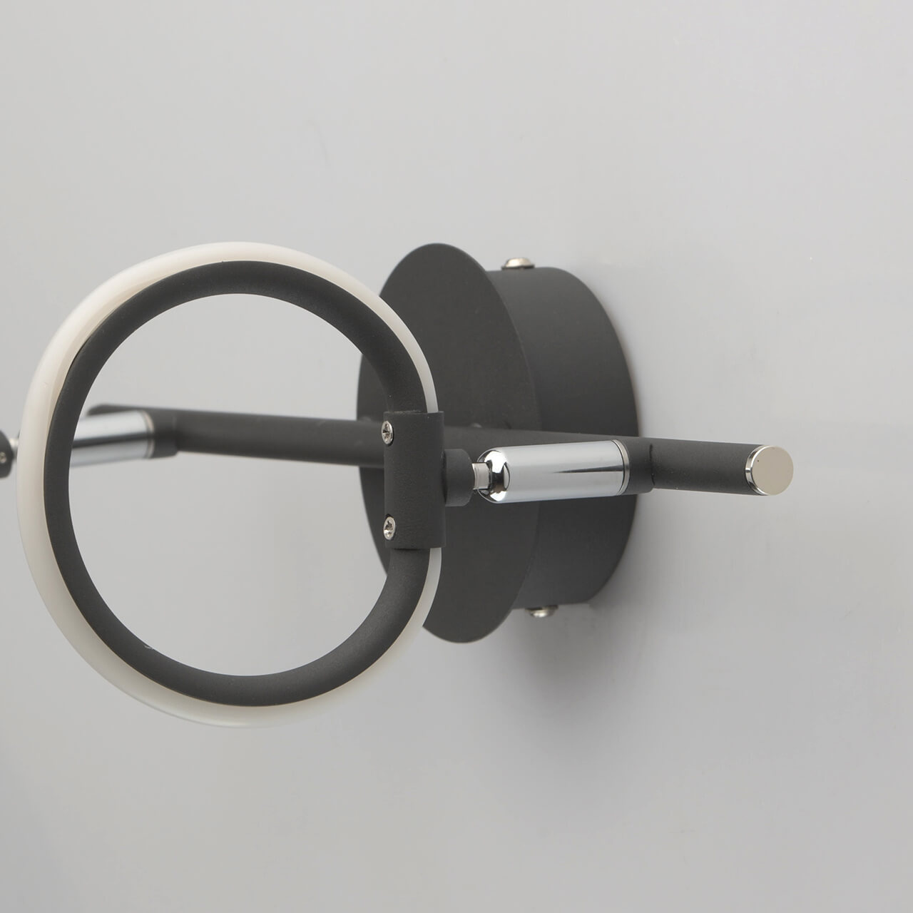 Светодиодный спот De Markt Этингер 8 704024502