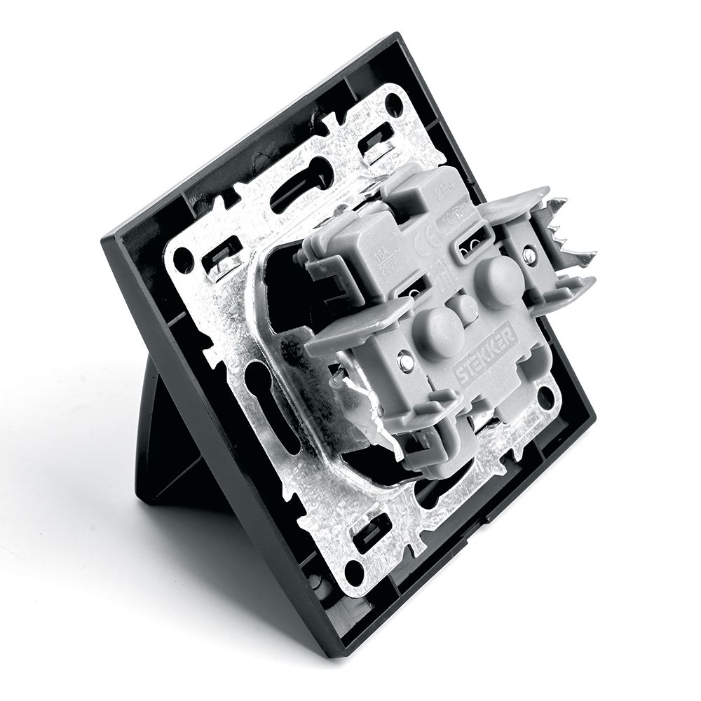 Розетка 1-местная с крышкой Stekker PST16-9012-03 с защитной шторкой 39481