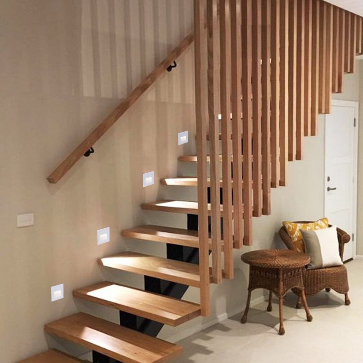 Подсветка для лестниц Reluce 86601-9.0-001TL LED3W WT