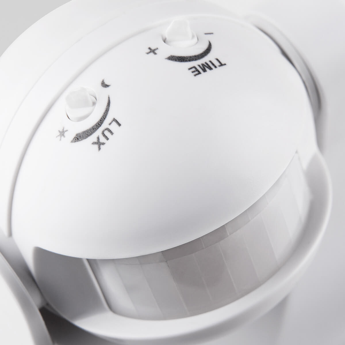 Датчик движения Elektrostandard SNS-M-08 12m 1,8-2,5m 1200W IP44 180 4690389075582