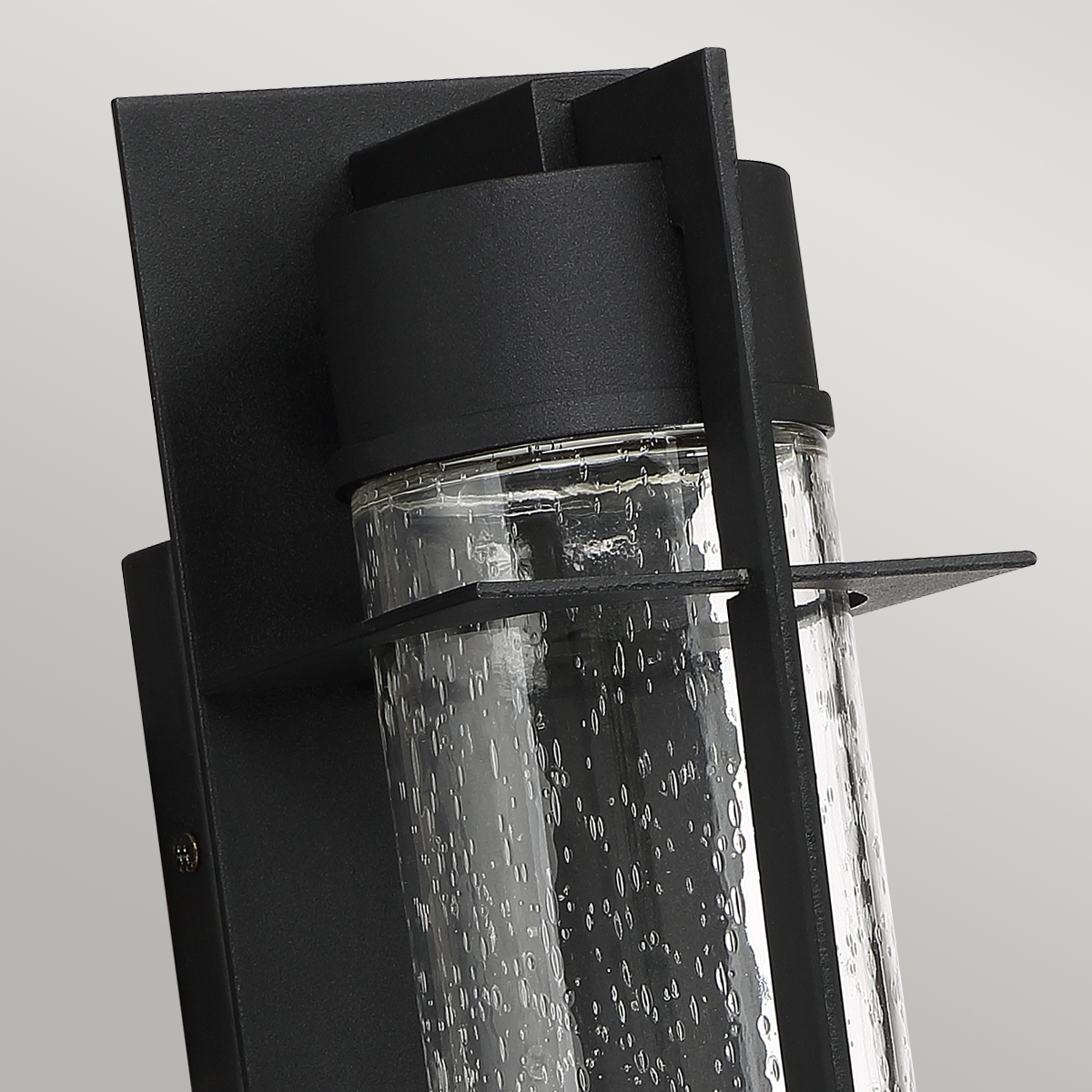 Уличный настенный светильник Quoizel Eames QN-EAMES-LED-M-EK