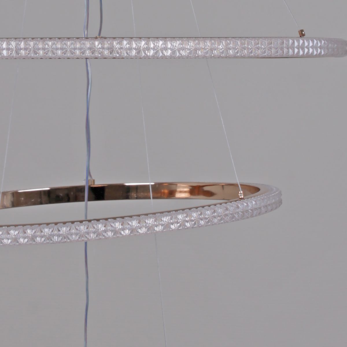 Подвесная люстра Reluce 87090-0.4-03 BK+FG