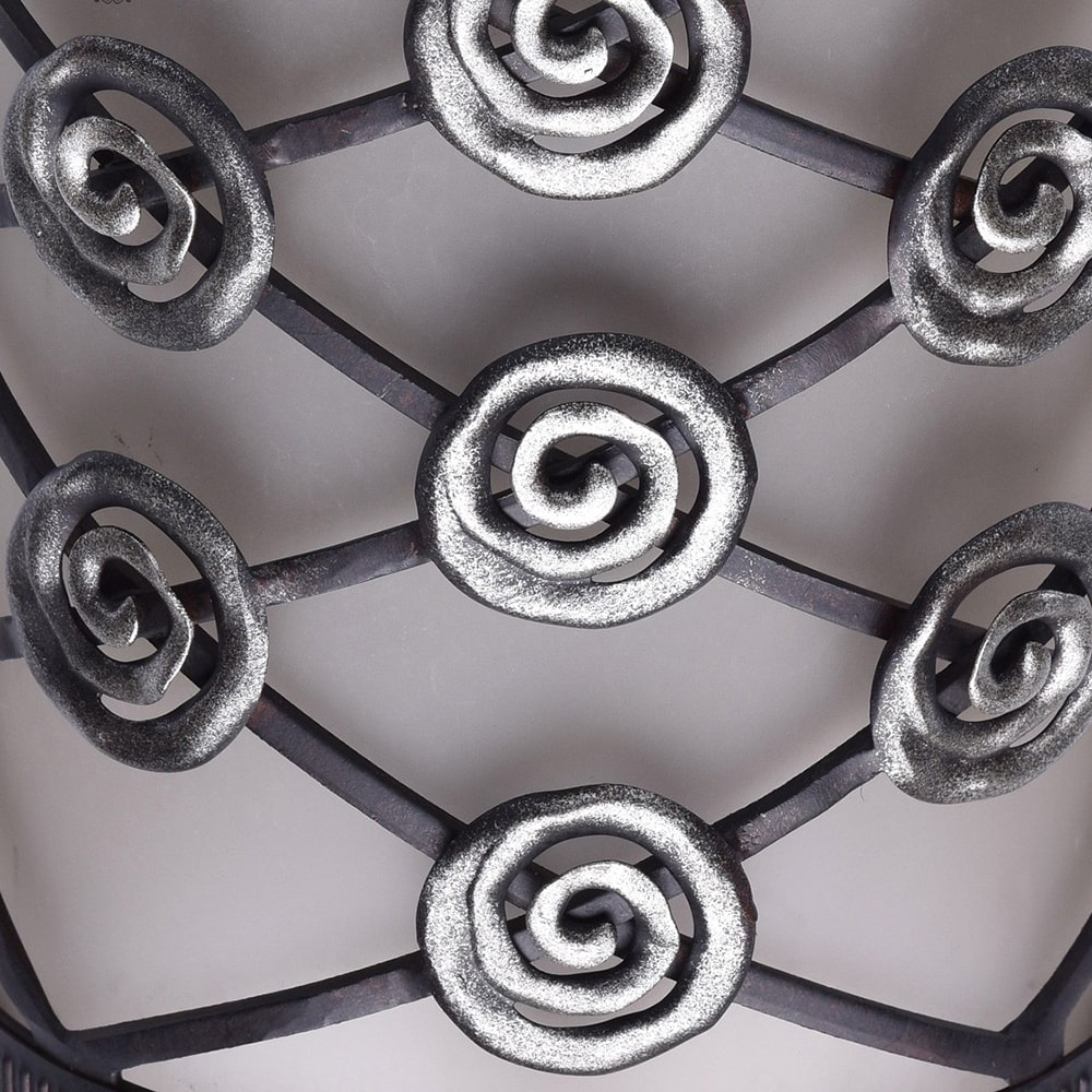 Настенный светильник Chiaro Айвенго 382026301