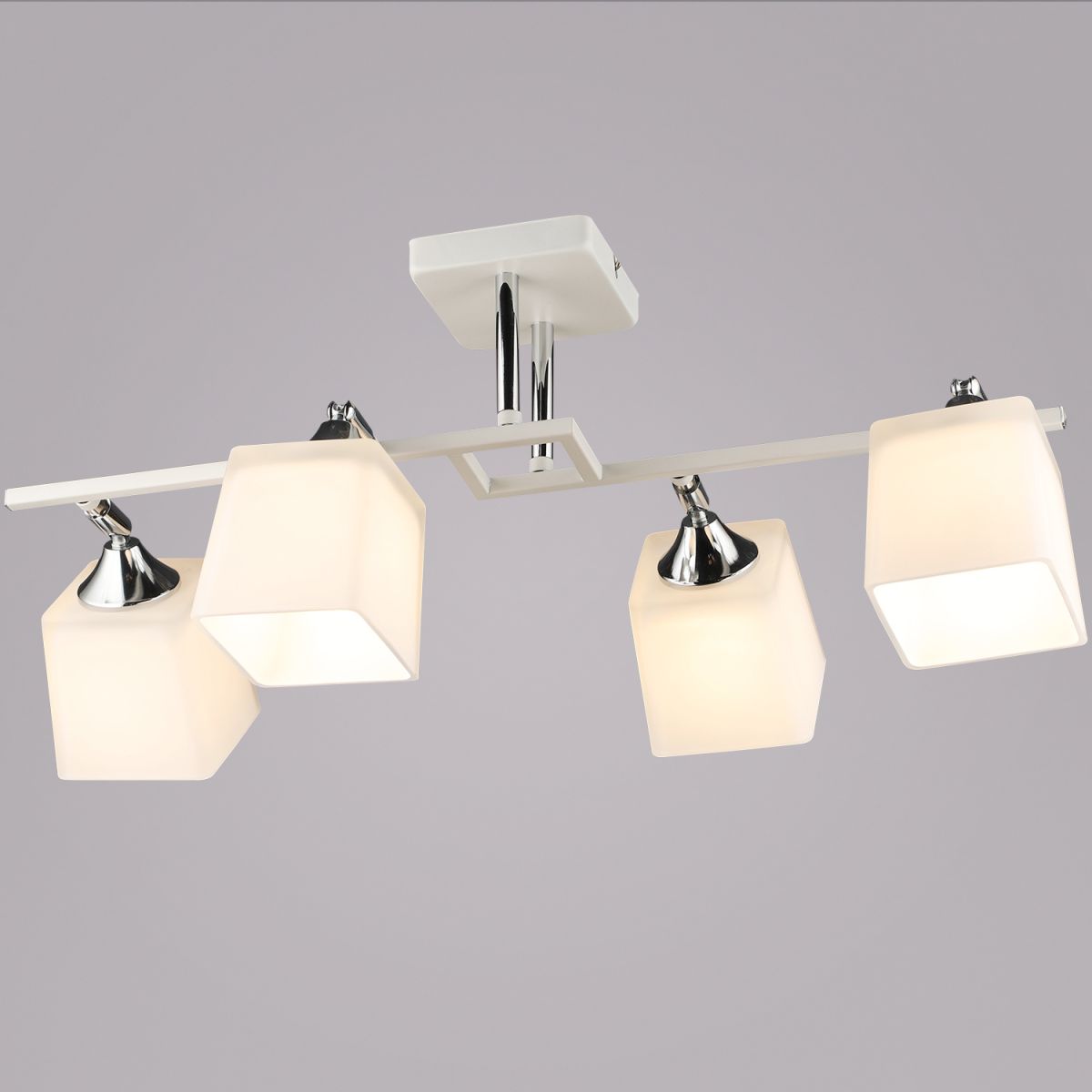 Потолочная люстра Reluce 06646-0.3-04 WT+CR