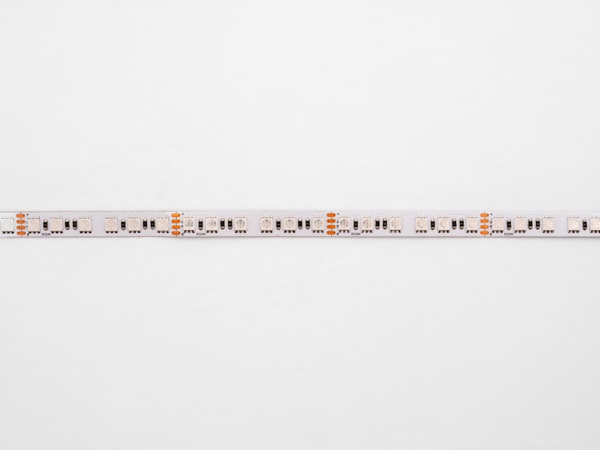 Светодиодная лента LEDS POWER 5050 96/м (23Вт/м) 24В RGB 001876