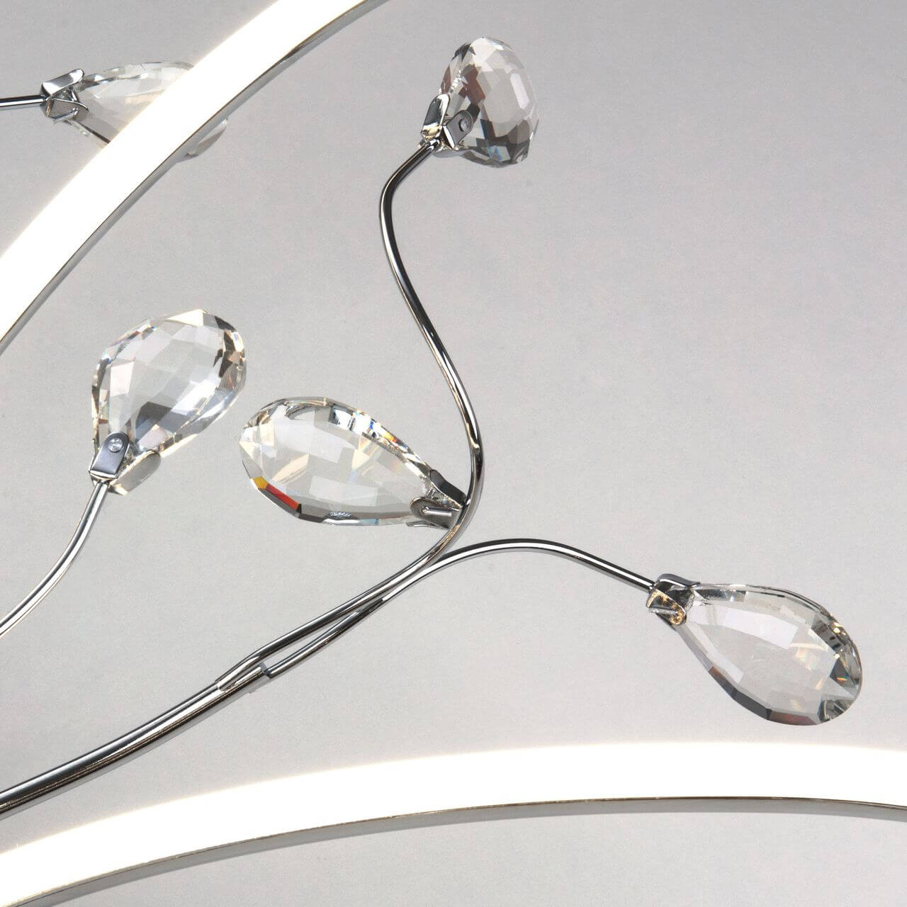 Потолочная светодиодная led люстра Eurosvet Sacura 90087/8 хром