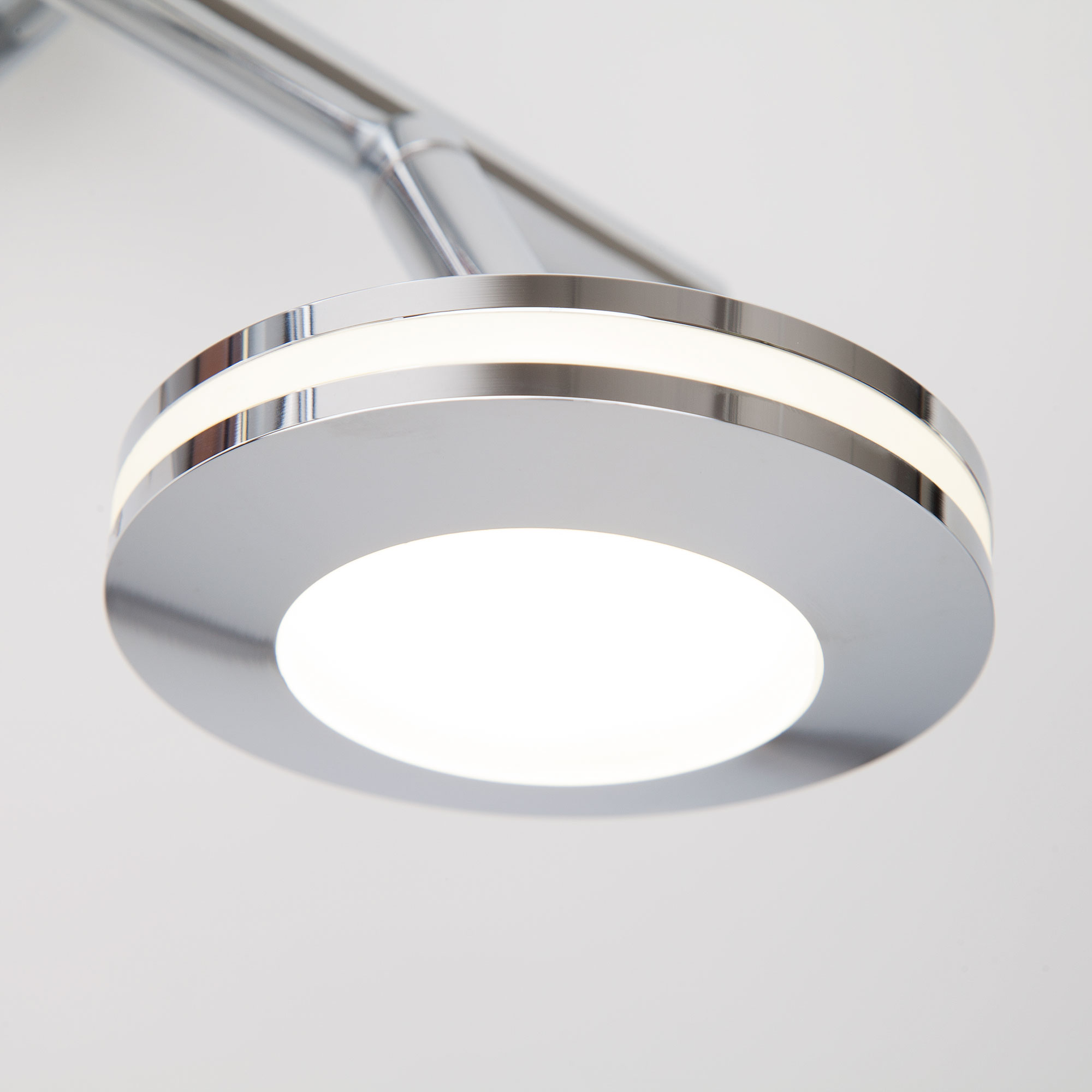 Настенный светодиодный светильник Eurosvet Round 20002/2 хром