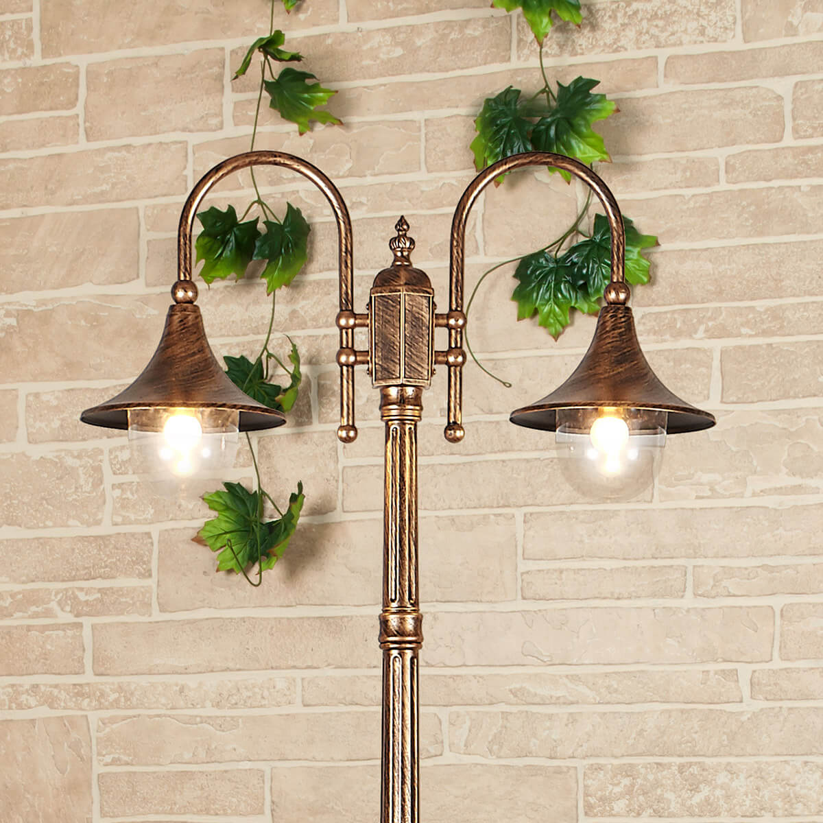 Садово-парковый cветильник Elektrostandard Saga F/2 GL 1020F/2 4690389115608