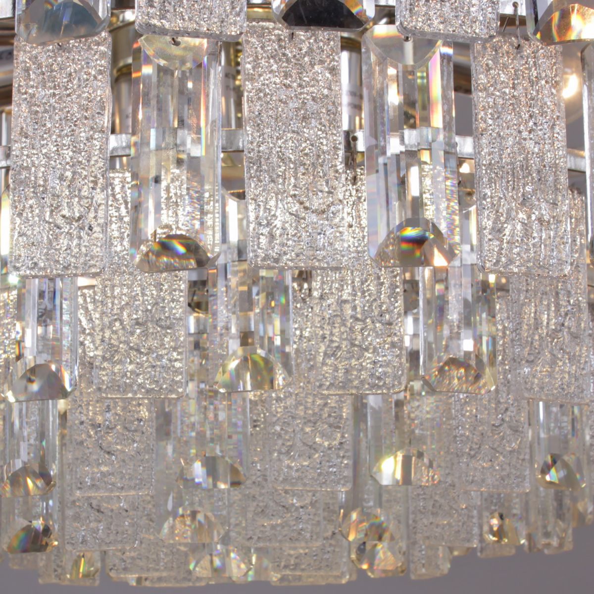 Подвесная люстра Reluce 08531-0.4-16