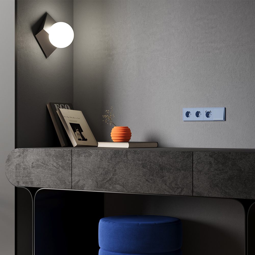 Накладка для розетки с заземлением и защитными шторками Voltum S70 (деним) VLS000715