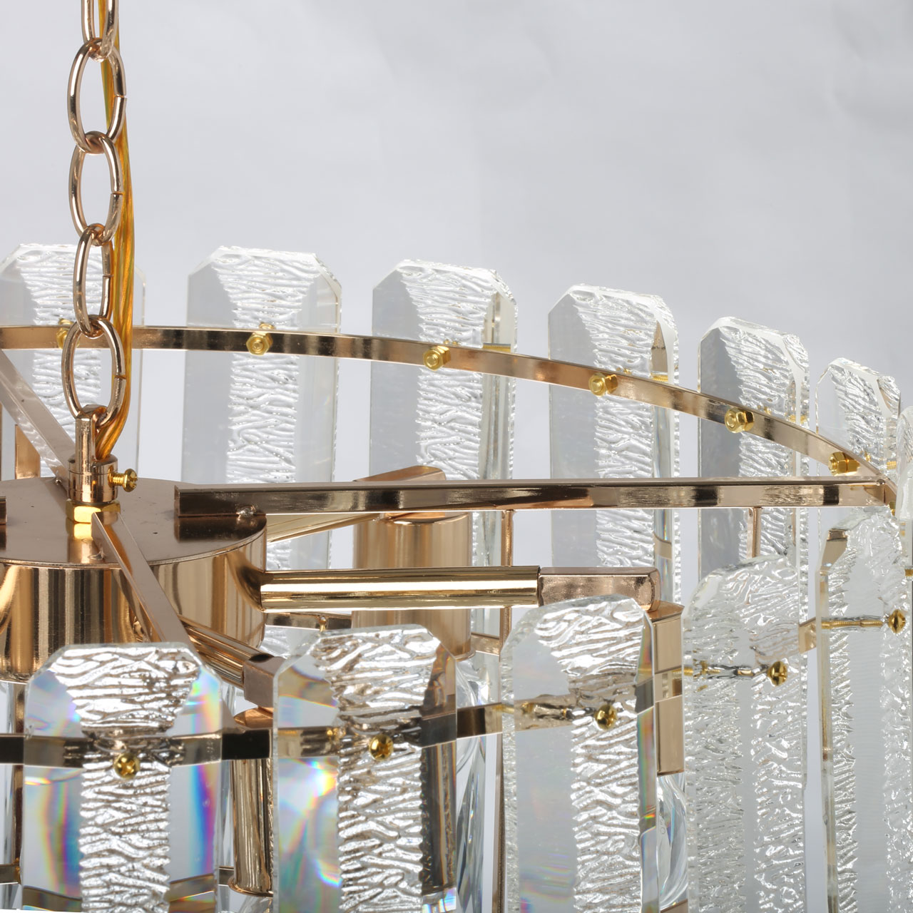 Подвесная люстра De Markt Бриз 111015807 в Москве