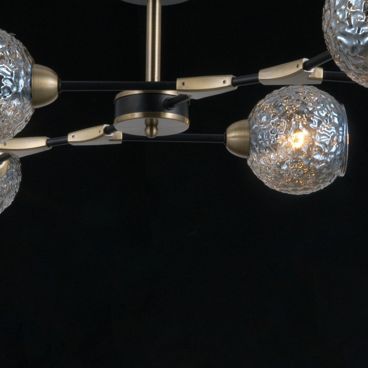 Люстра на штанге Illumico IL0253-6CSQ-79 BK AB