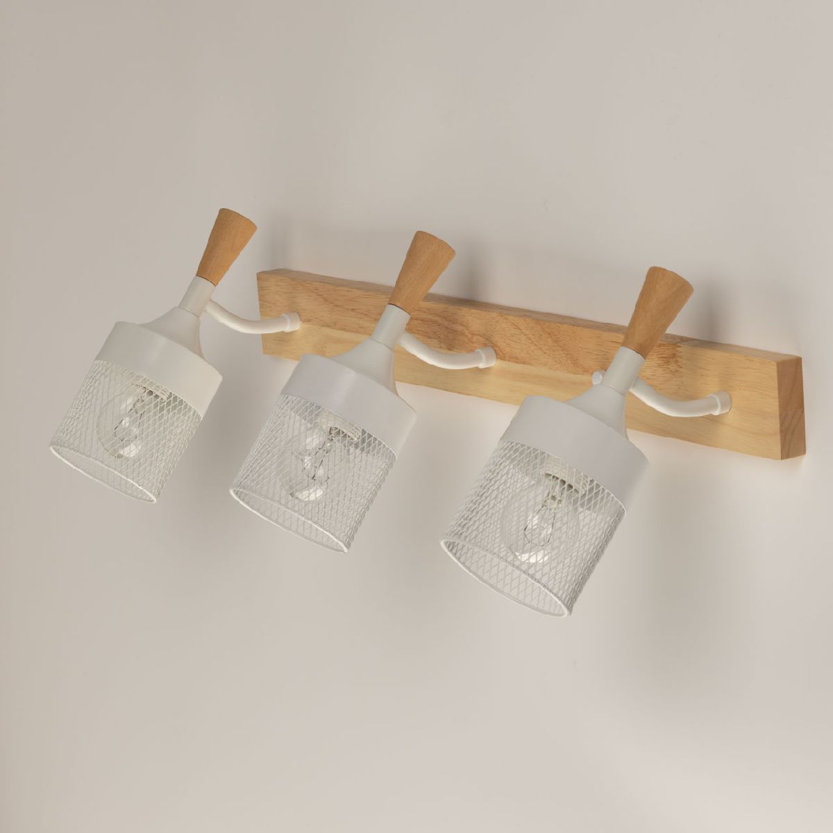 Бра деревянное из дерева De Markt Ирсон 514020903