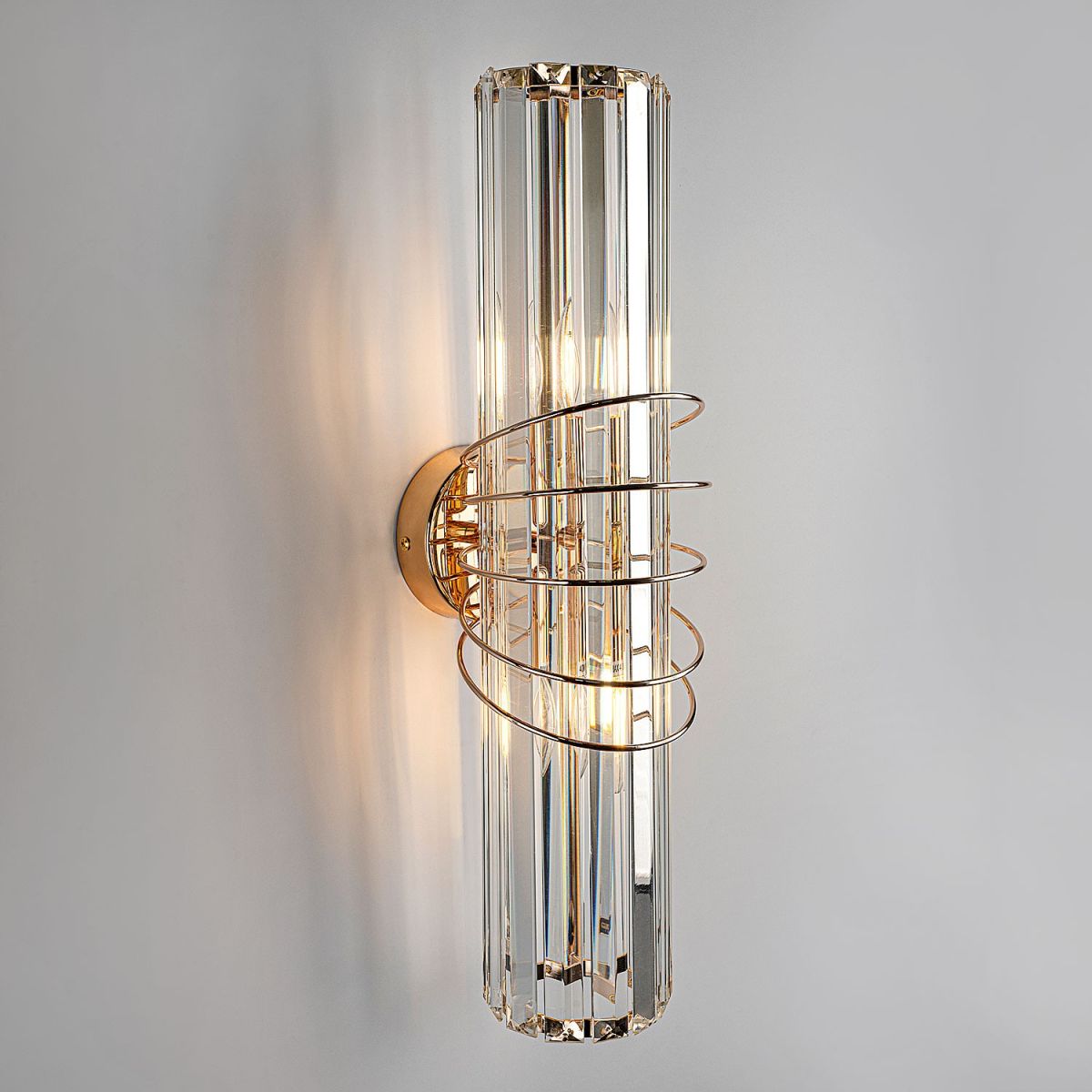 Настенный светильник Modelux ML.552.02 GD