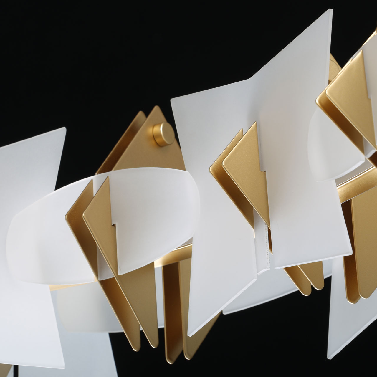 Подвесная люстра De Markt Платлинг 661018401 в Москве