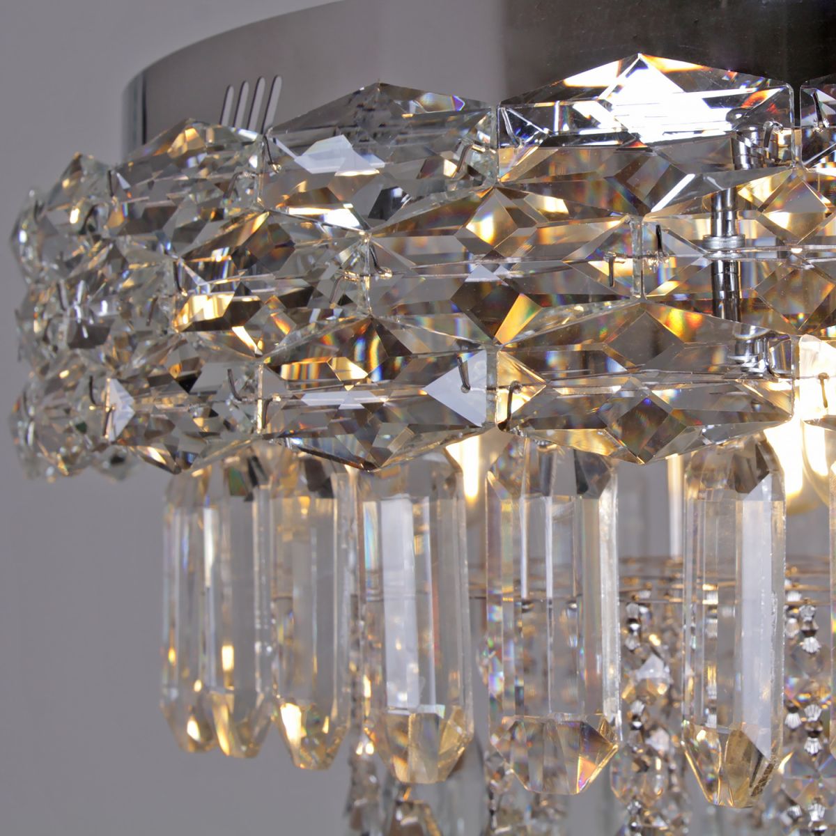 Подвесная люстра Reluce 31070-0.4-600 MX CH