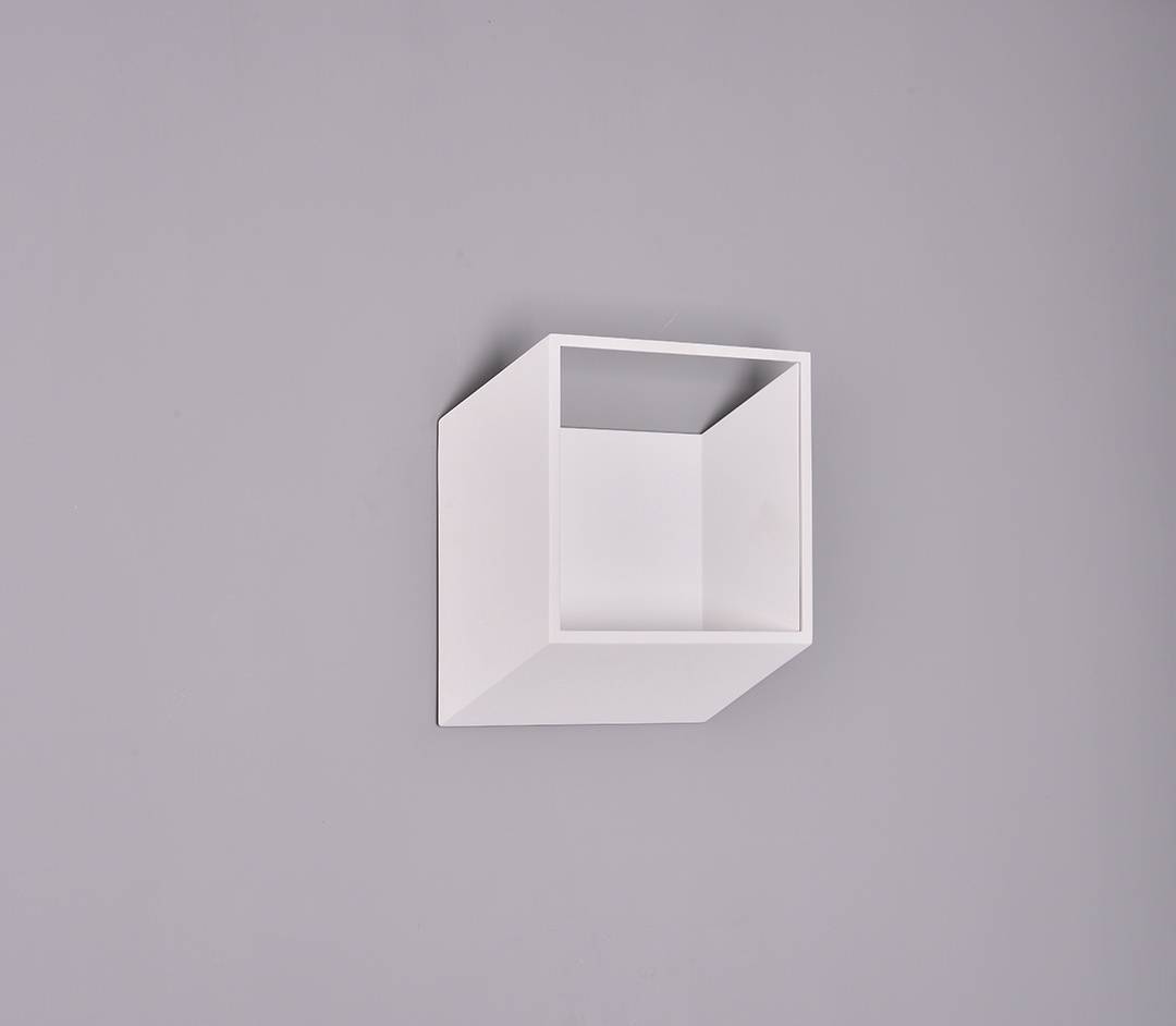 Настенный светильник DesignLed GW-1086R-7-WH-WW 003243