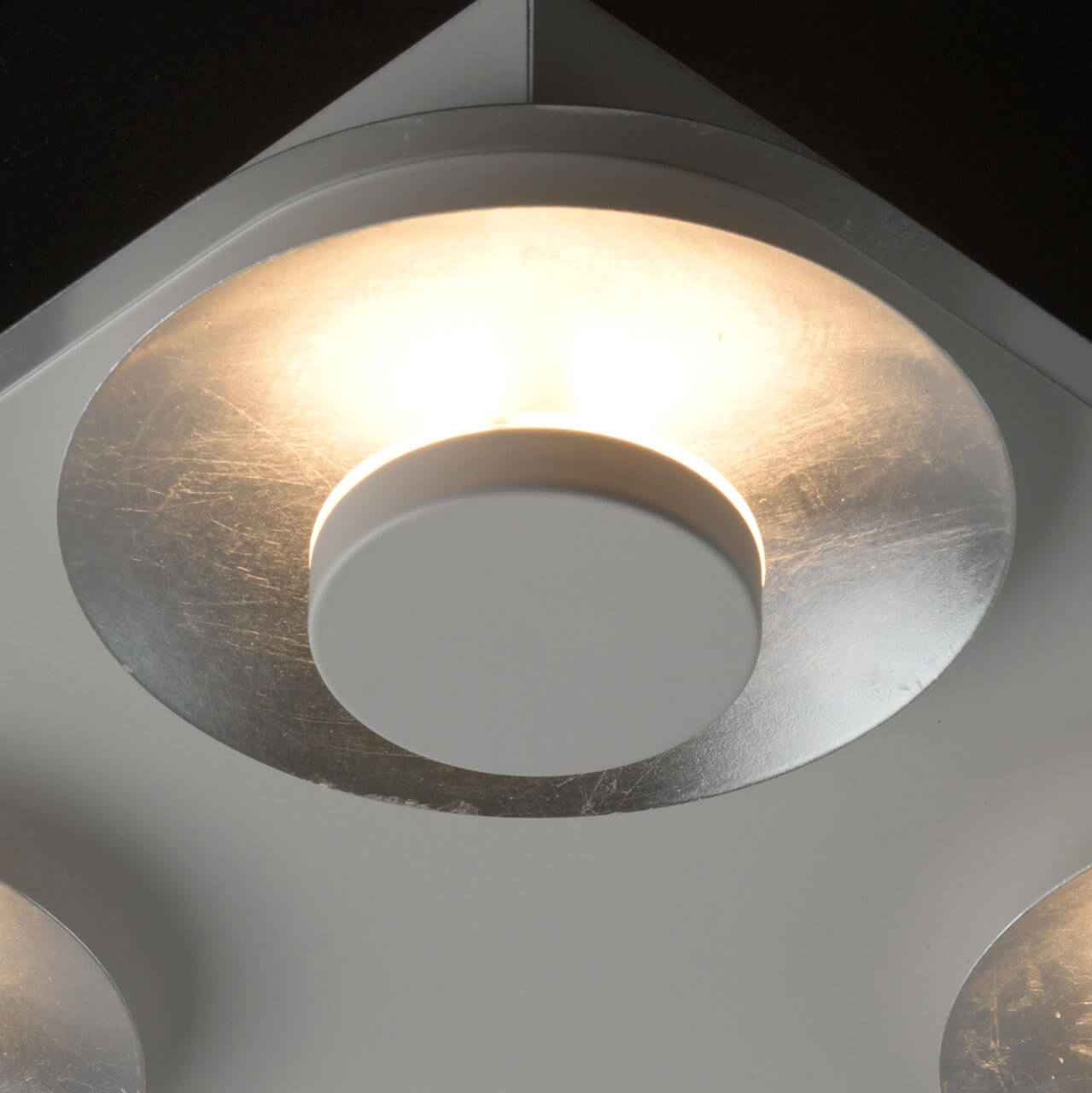 Потолочная светодиодная люстра De Markt Галатея 14 452015104