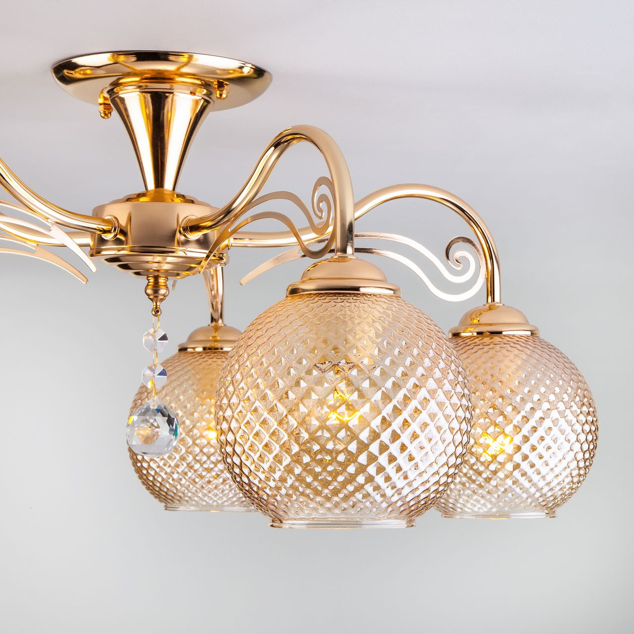 Потолочная люстра Eurosvet Kristin 30139/5 золото