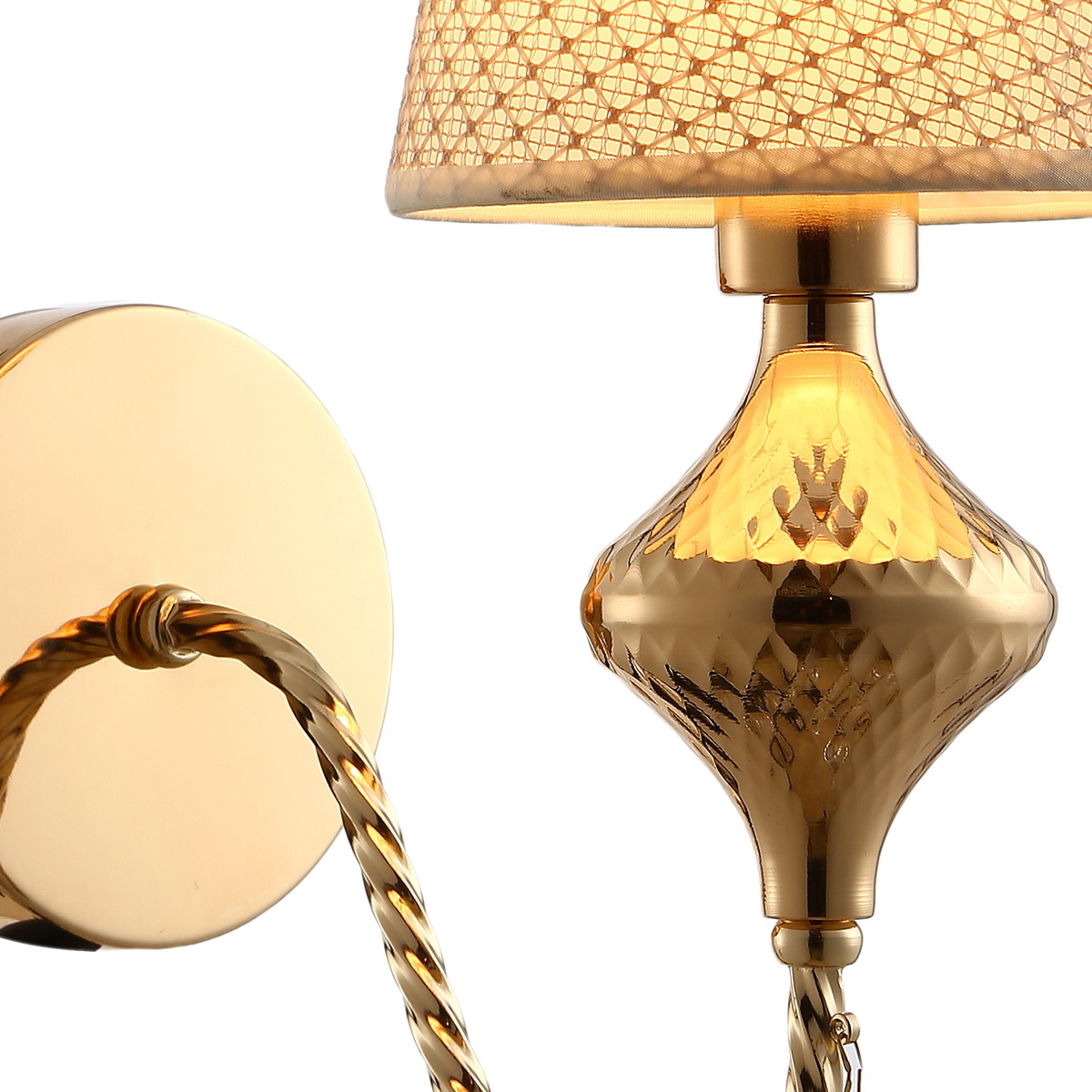 Бра Illumico IL6176-1W-27 GD