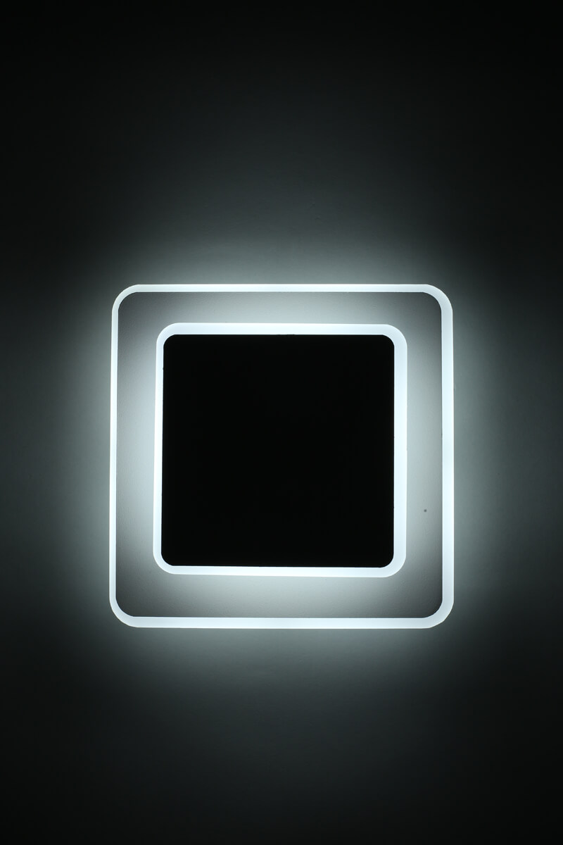 Накладной светильник Omnilux OML-01801-15