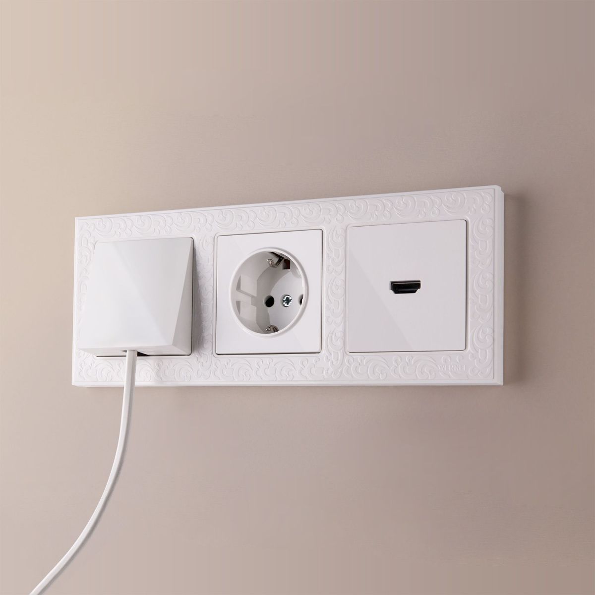 Рамка на 3 поста Werkel Flock (белый) W0032301 4690389160509 a050802