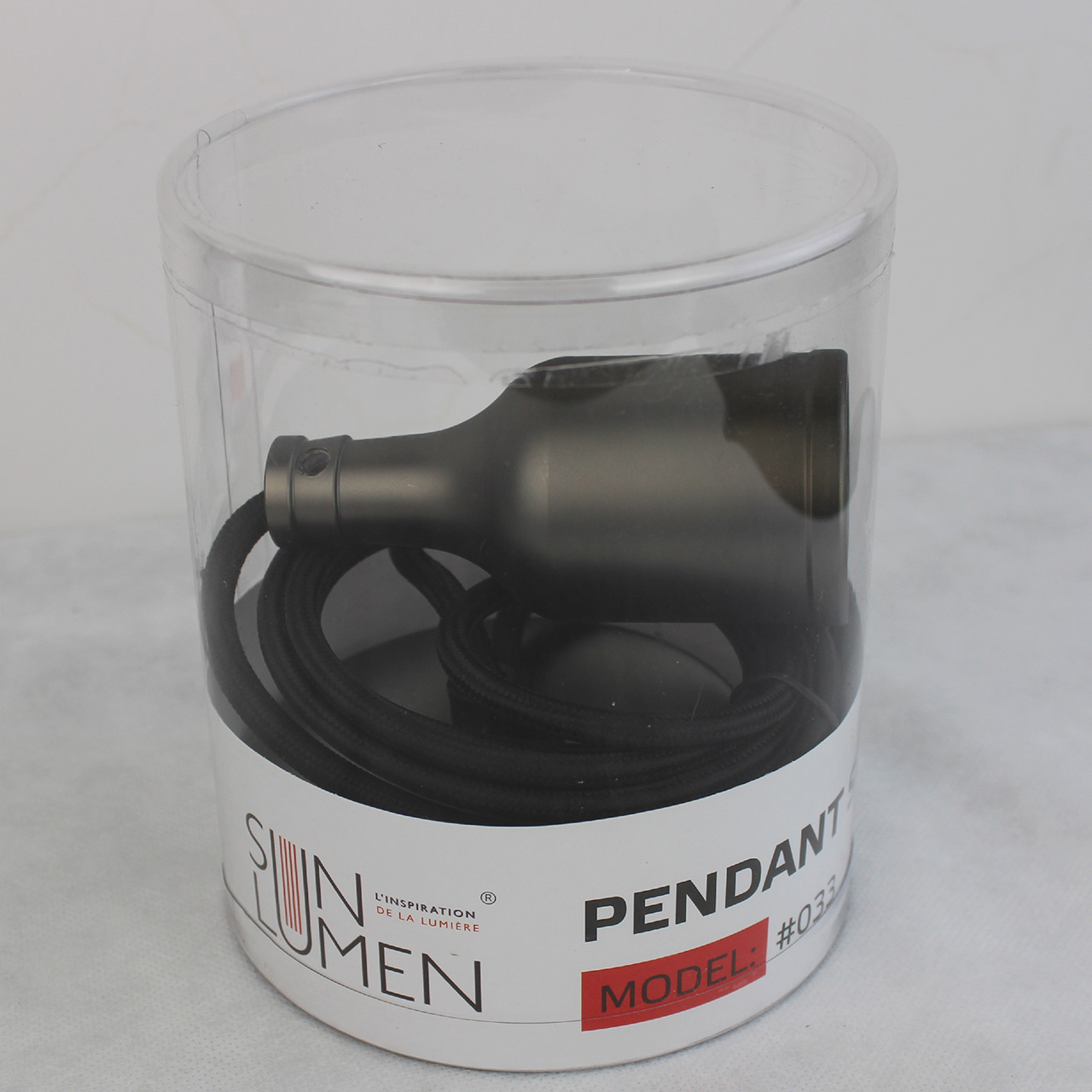 Ретро патрон с подвесом E27 Черный Sun Lumen 056-632