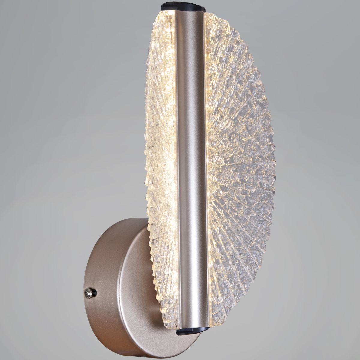 Настенный светильник Reluce 00490-0.2-01S champagne silver