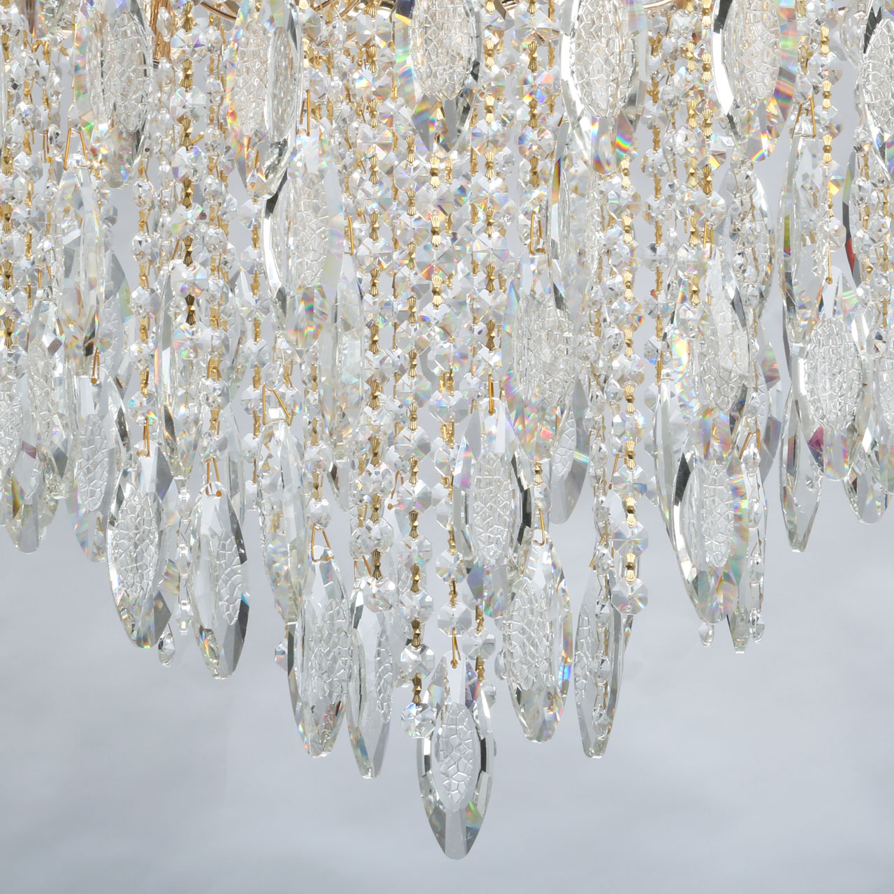 Подвесная люстра De Markt Бриз 111016108 в Москве