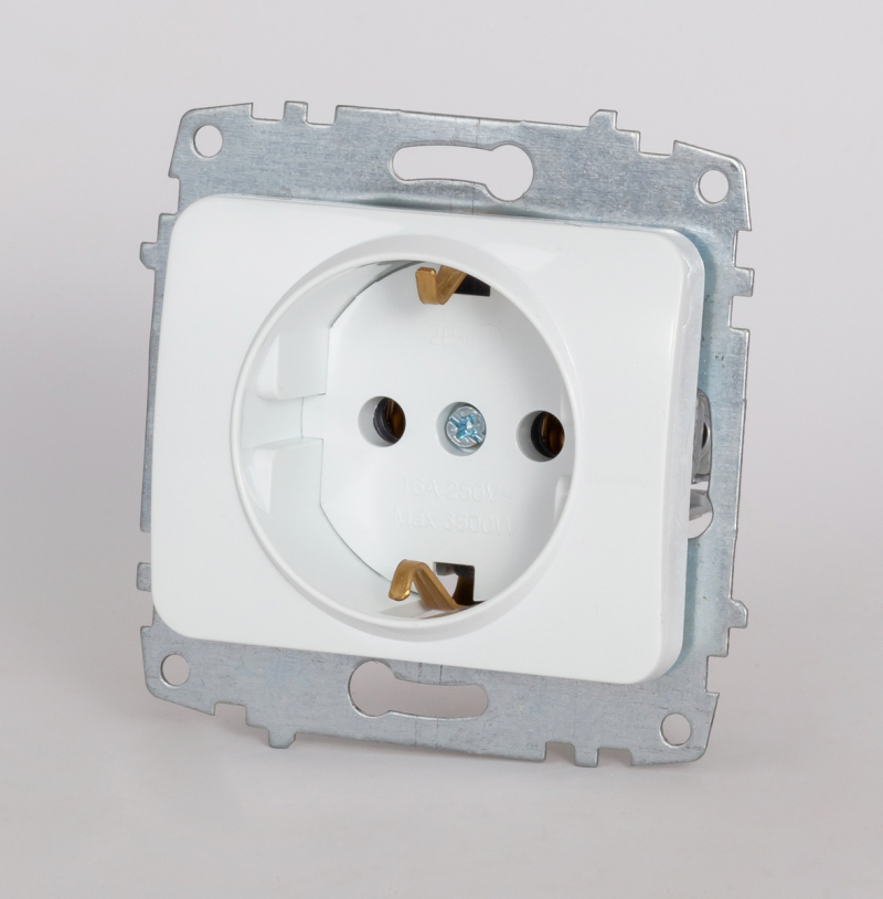 Розетка с заземлением ELBI Jazz 607-010200-217