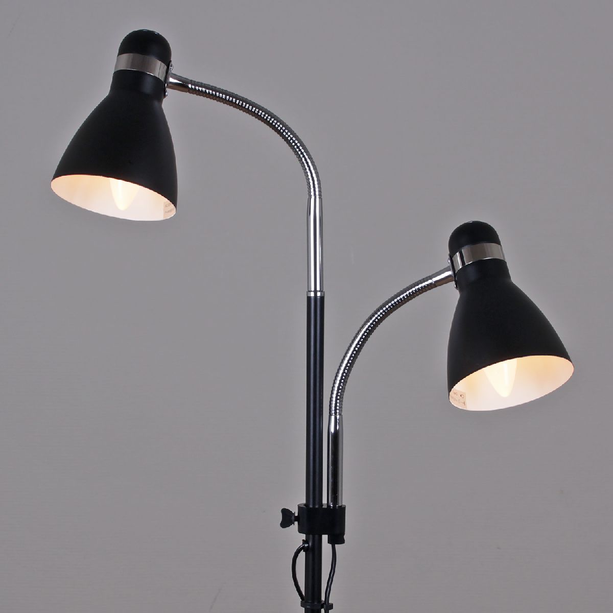 Торшер Reluce 03941-0.6-02 BK