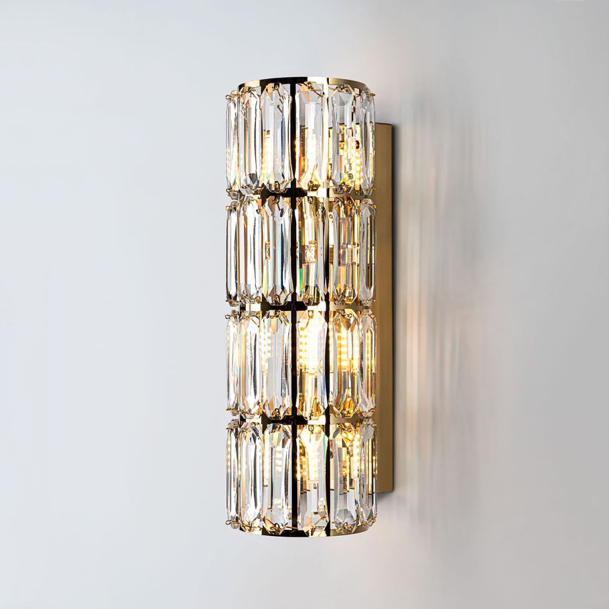 Настенный светильник Modelux ML.549.03 GD