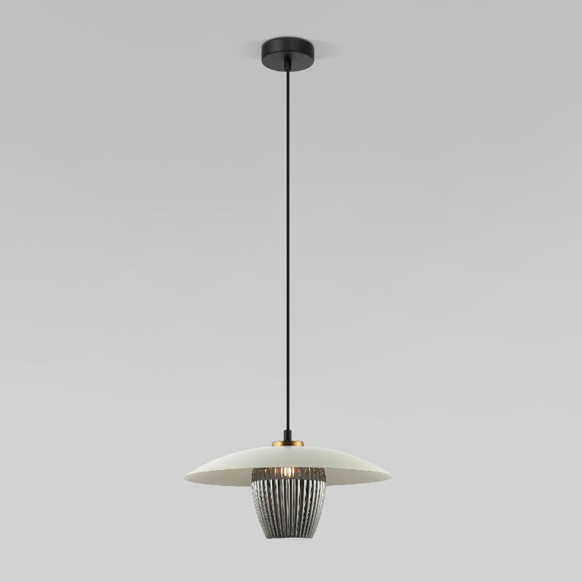 Подвесной светильник Eurosvet Kamari 50259/1 белый/дымчатый a064949