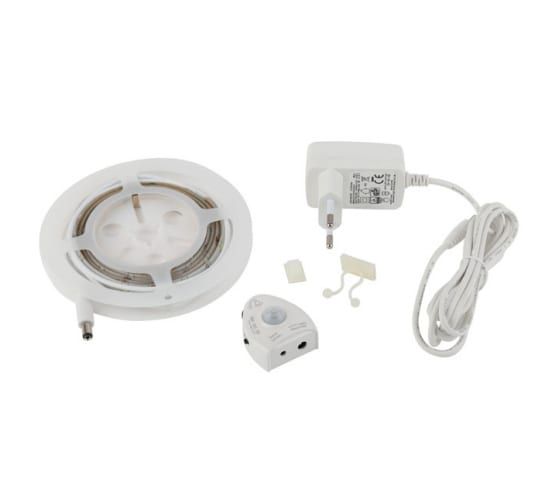 Светодиодная лента ЭРА 4,8W/m 30LED/m 2835SMD теплый белый 1,2M 2835move-4,8-30-12-2700-1,2m Б0043072