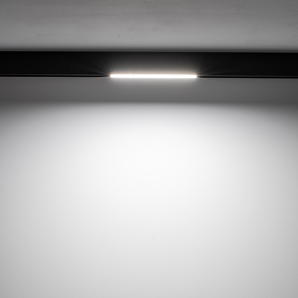 Трековый магнитный светильник Nowodvorski Lvm Line Black 10651