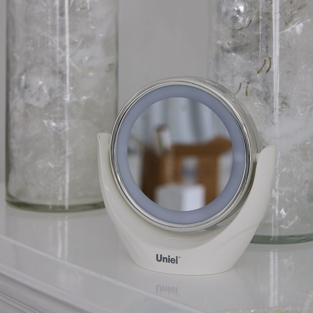Зеркало с подсветкой (UL-00005246) Uniel TLD-592 White/LED/13Lm/6000K/3АА