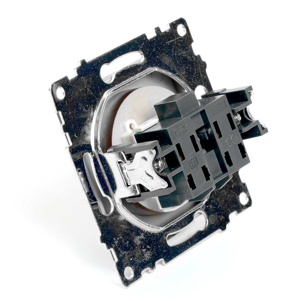 Розетка 1-местная с защитной шторкой Stekker Катрин GLS10-7109-04 49025