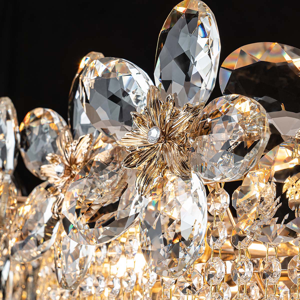 Подвесная люстра Modelux ML.9521.800 GD