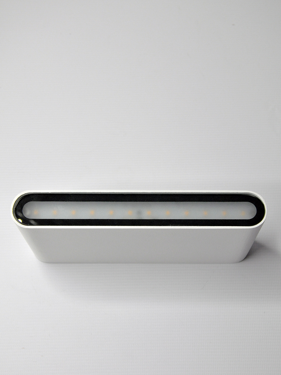 Уличный настенный светильник Elvan BR-007T-12W-WW-Wh