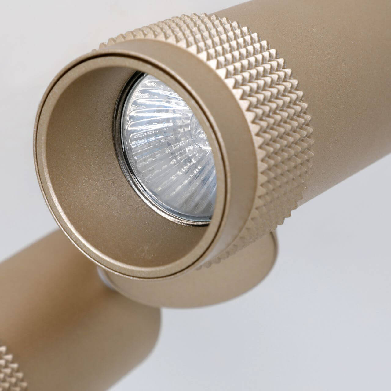 Спот Favourite Kinescope 2455-2U