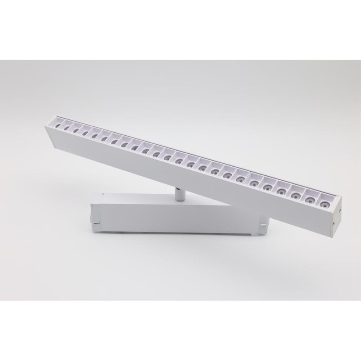 Трековый магнитный светильник Aployt Magnetic track 220 APL.0202.10.18