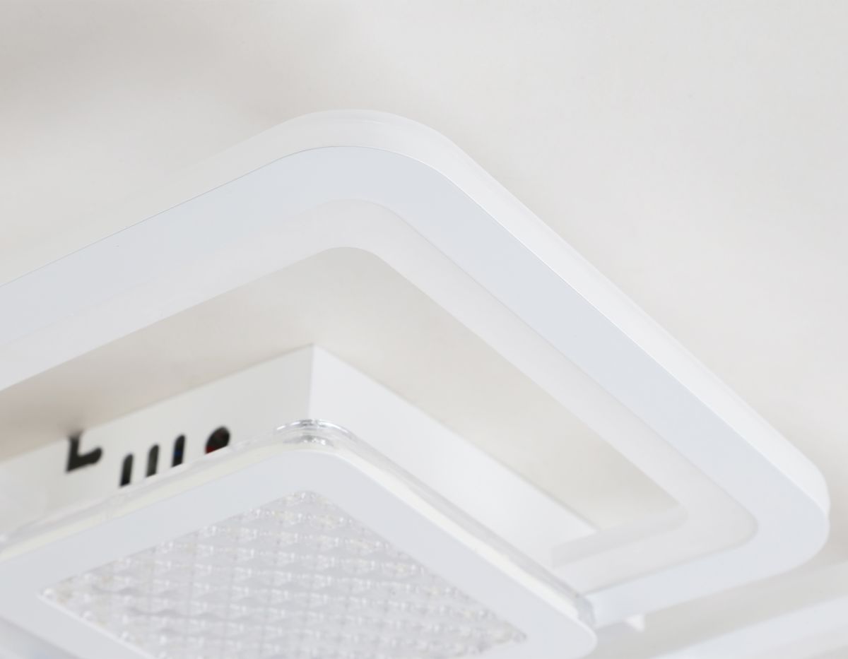 Потолочная люстра Ambrella Light Acrylica Original FA4283