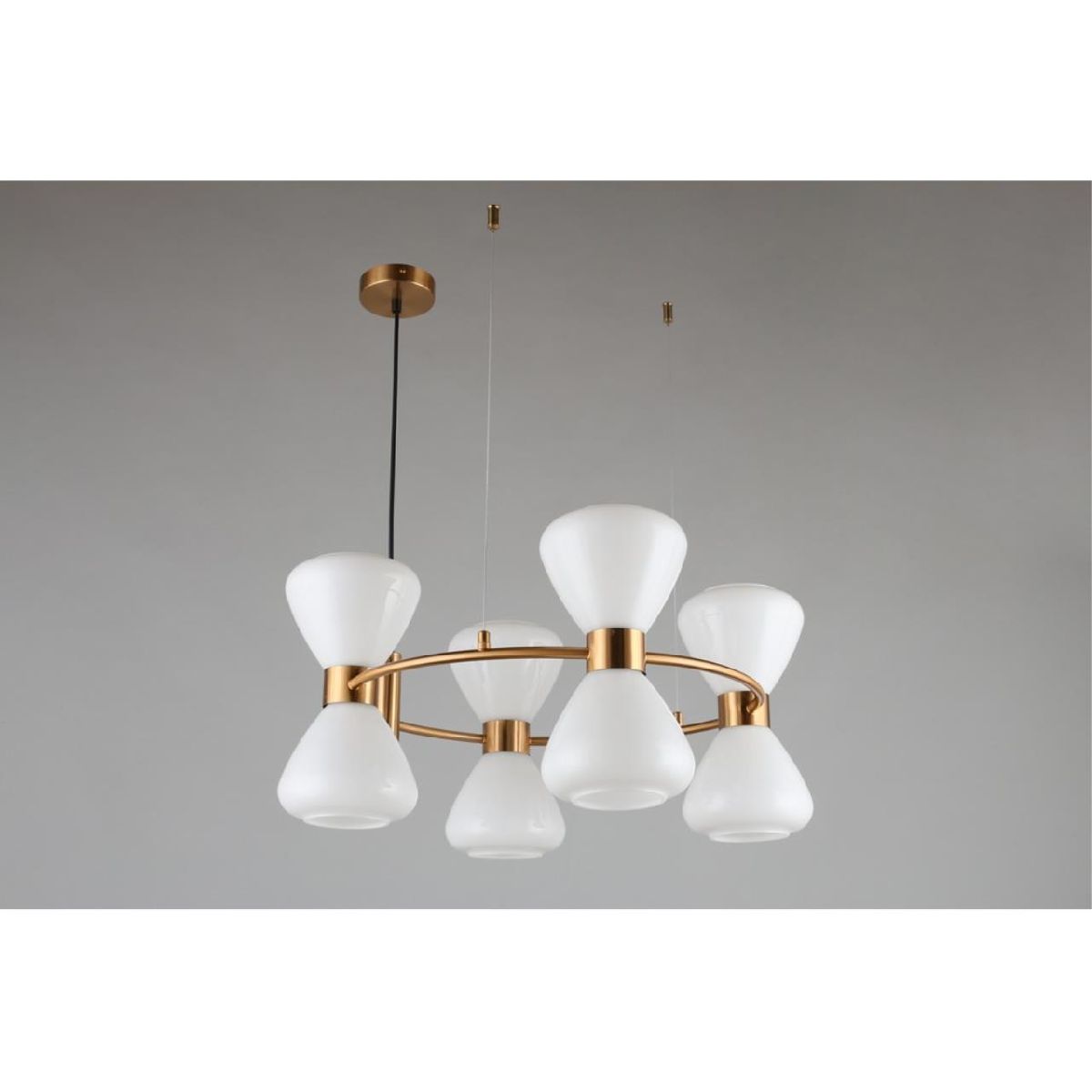 Подвесная люстра Omnilux Trevasco OML-59603-08