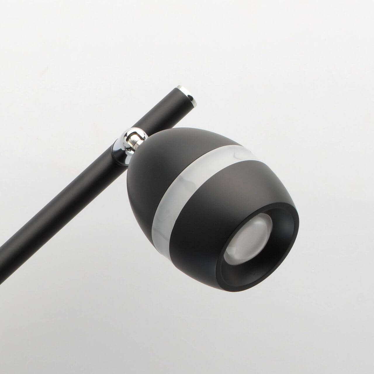 Светодиодный спот De Markt Этингер 7 704023204