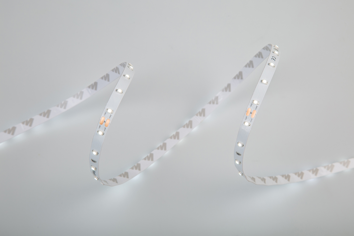 Светодиодная лента DesignLed DSG360-24-W-33 012712