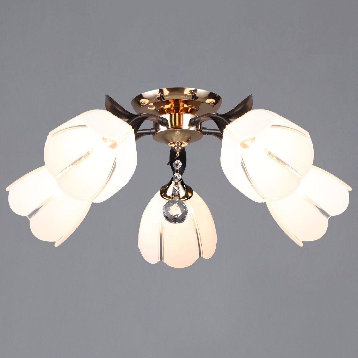 Потолочная люстра Reluce 06382-0.3-05 FGD+COFFEE