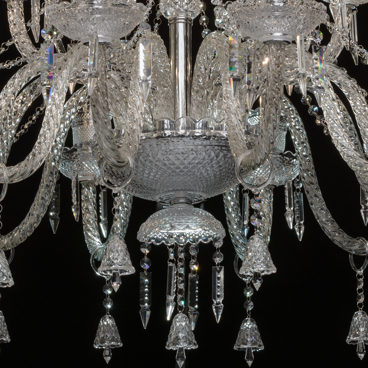 Подвесная люстра Chiaro Барселона 313012418 в Москве